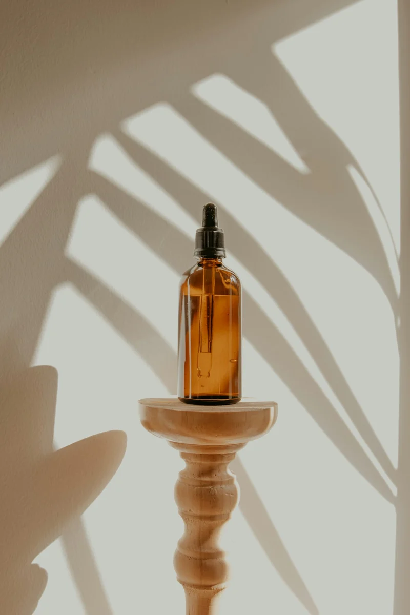 تغليف زجاجي لموزع المنزل وشموع مع عرض زجاجة مزخرفة
