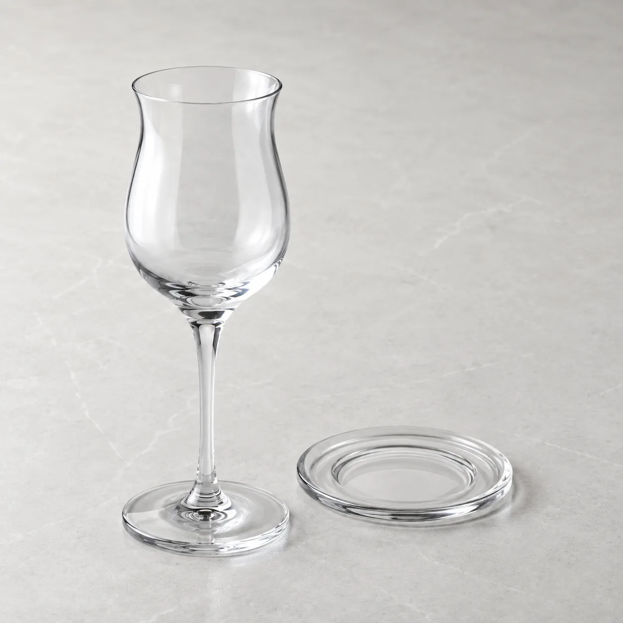 Angled side view of Nick and Nora Glass showing the outer profile