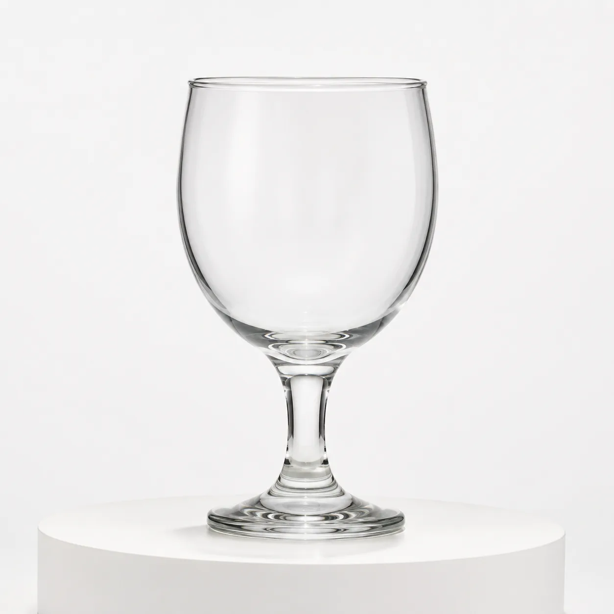 Water Goblet front view with visible water goblet profile