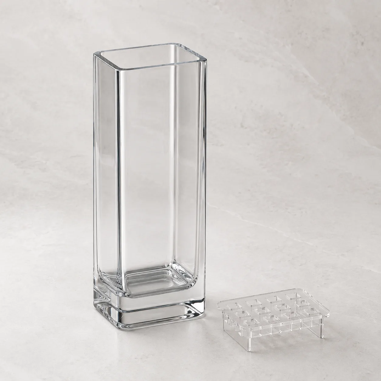 Angled side view of Glass Rectangular Vase showing the outer profile